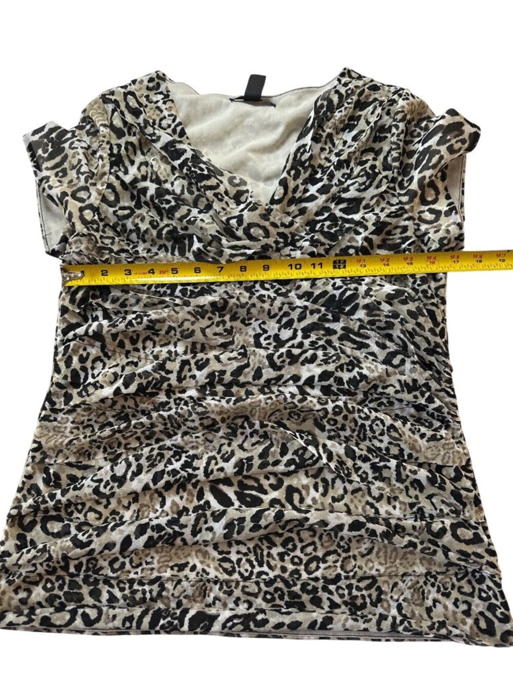 Style & Co Leopard Print V-Neck Short Sleeve Ruched Top Size L - Picture 6 of 8